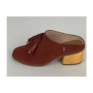 Toms Leila Tassel Suede Mules Womens Size 8 Burgundy Block Heel